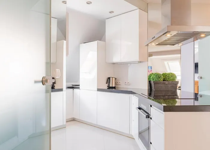 Market Square Apartman *